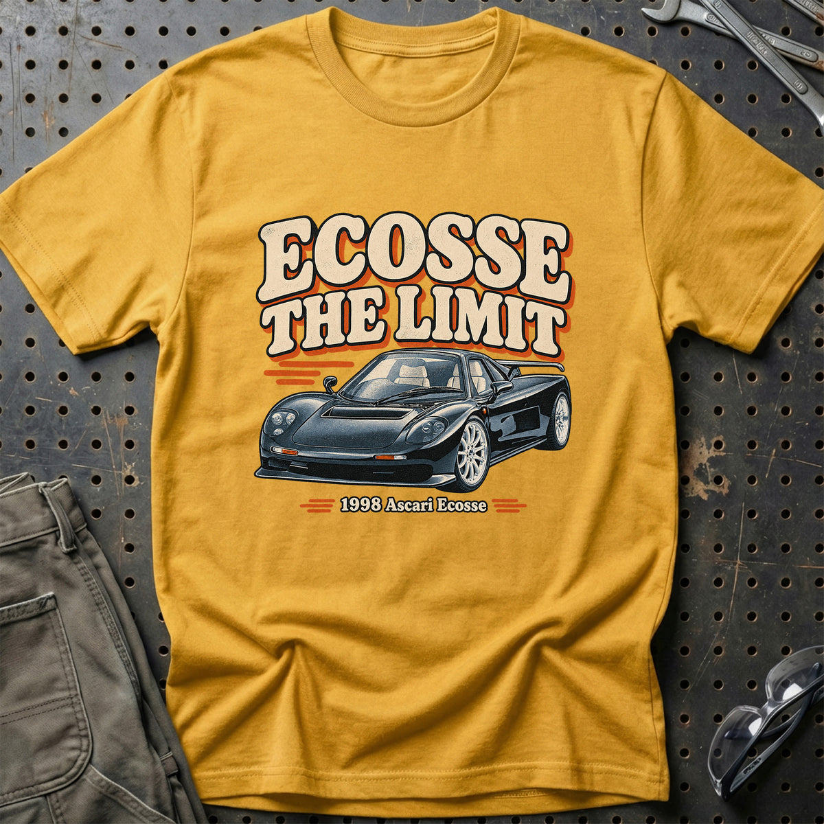 
Ascari Ecosse 1998 – Ecosse the Limit T-Shirt – Guld