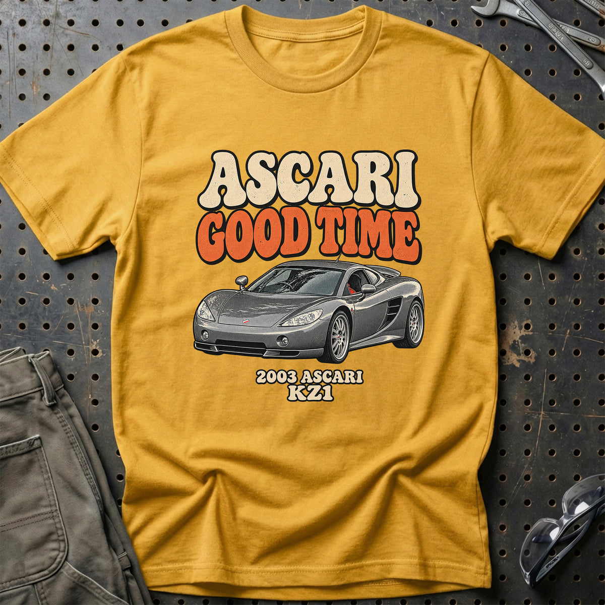 
Ascari KZ1 2003 – Ascari Good Time T-Shirt – Guld
