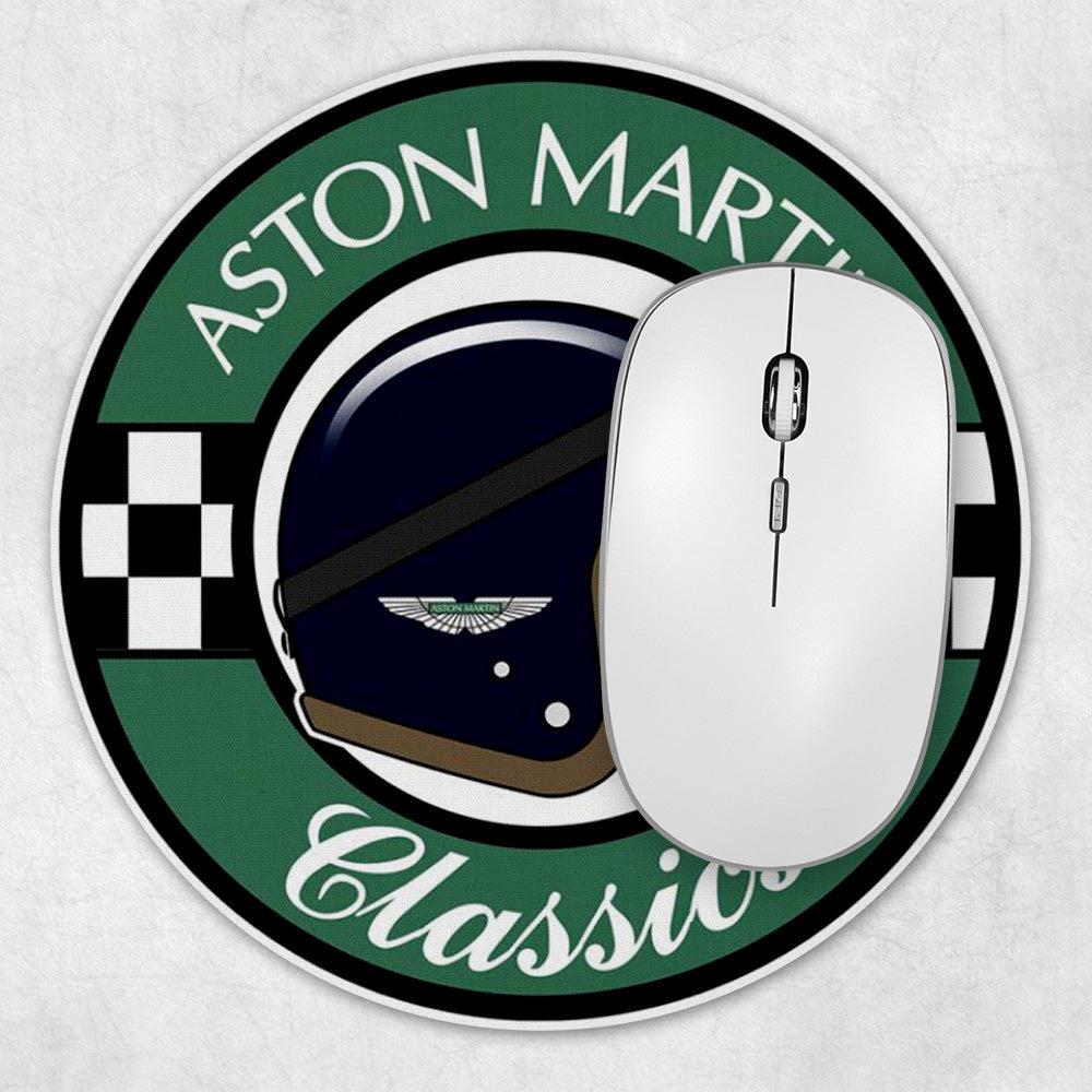 Aston Martin Classics Runde Skilte , Musemåtte Rundt , Kop Underlag, Underlagssæt-Runde Skilte-Aston Martin-Garage Culture Shop- garage - man cave - merchandise