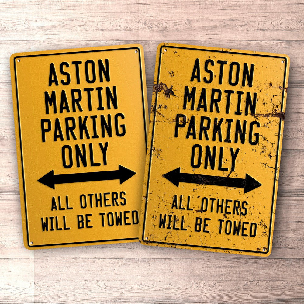 Aston Martin Parking Only Skilte, Musemåtte, Dørmåtte-Parking skilte-Aston Martin-Garage Culture Shop- garage - man cave - merchandise