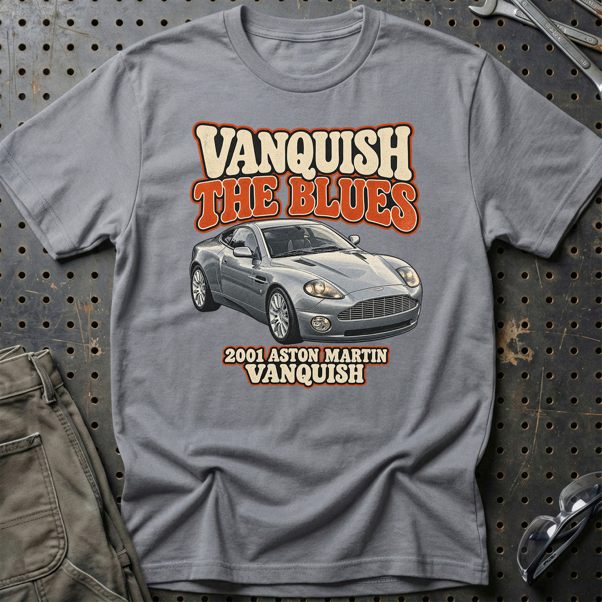 
Aston Martin Vanquish 2001 – Vanquish the Blues T-Shirt – Grå Sport