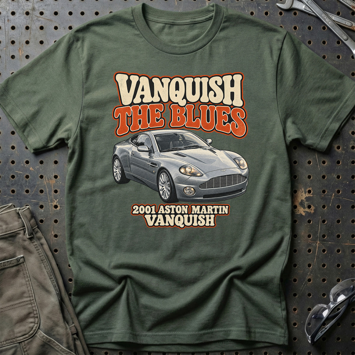 
Aston Martin Vanquish 2001 – Vanquish the Blues T-Shirt – Grøn Militær