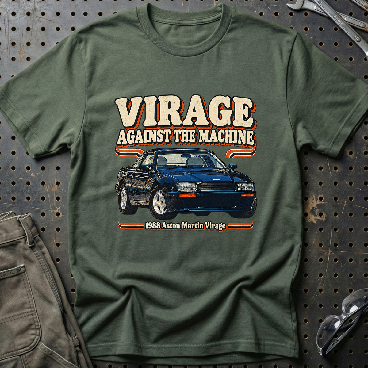 
Aston Martin Virage 1988 – Virage Against the Machine T-Shirt – Grøn Militær
