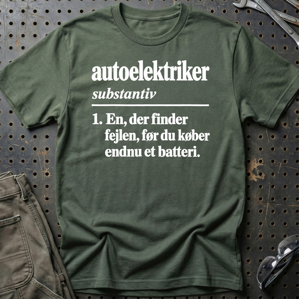 
Autoelektriker – Definition T-Shirt – Grøn Militær