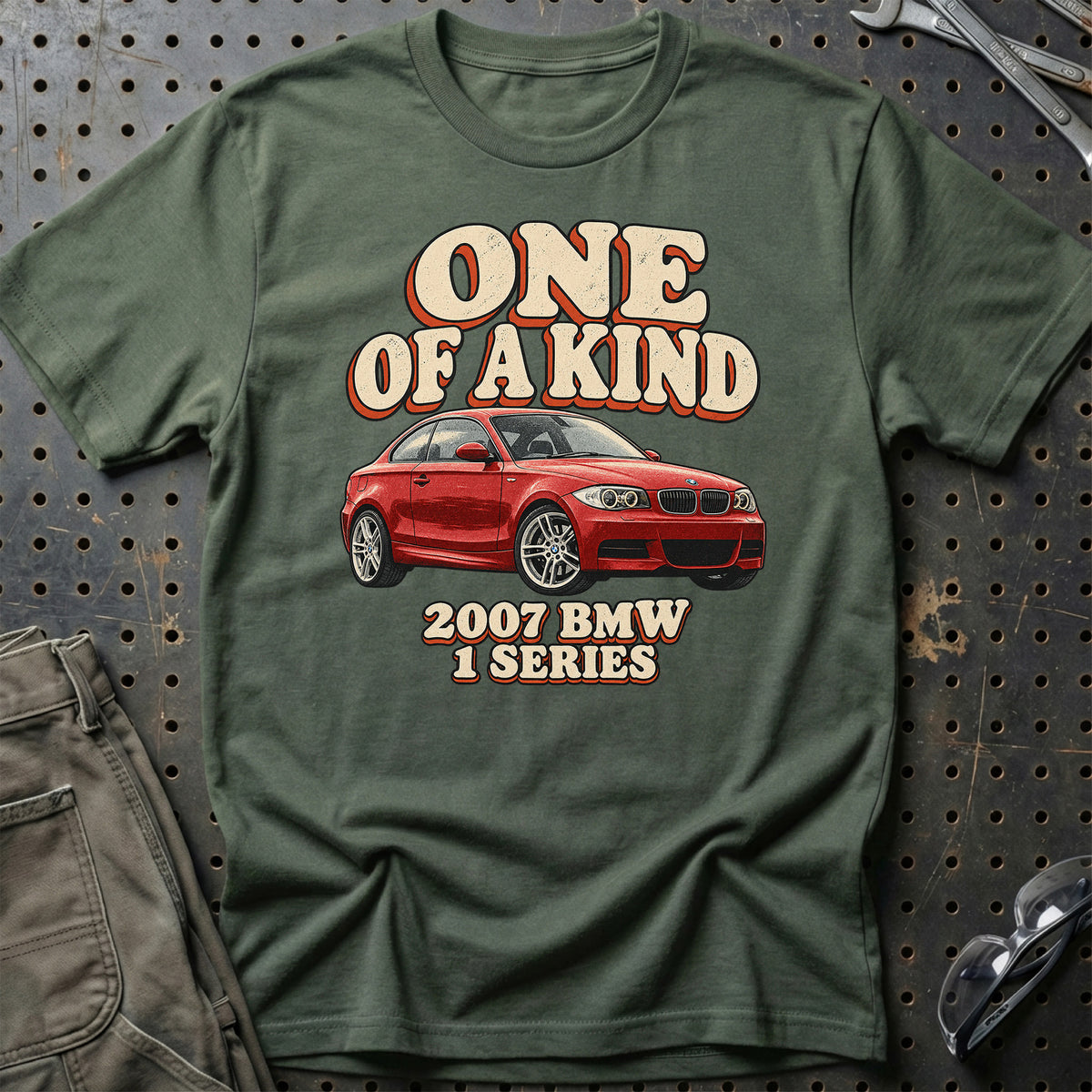 
BMW 1 Series 2007 – One of a Kind T-Shirt – Grøn Militær