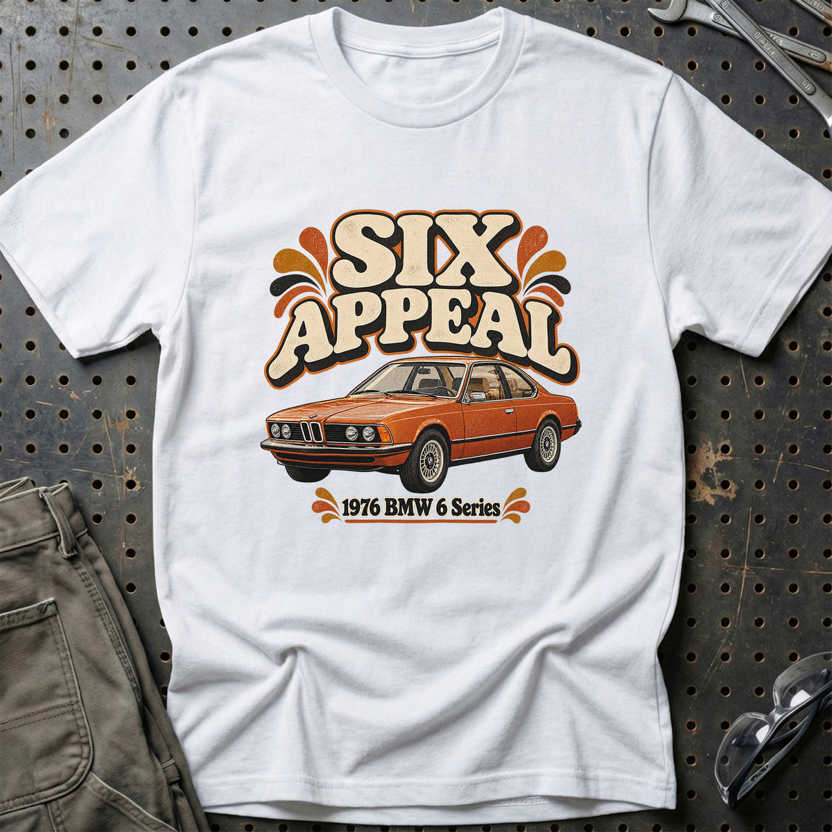 
BMW 6 Series 1976 – Six Appeal T-Shirt – Hvid