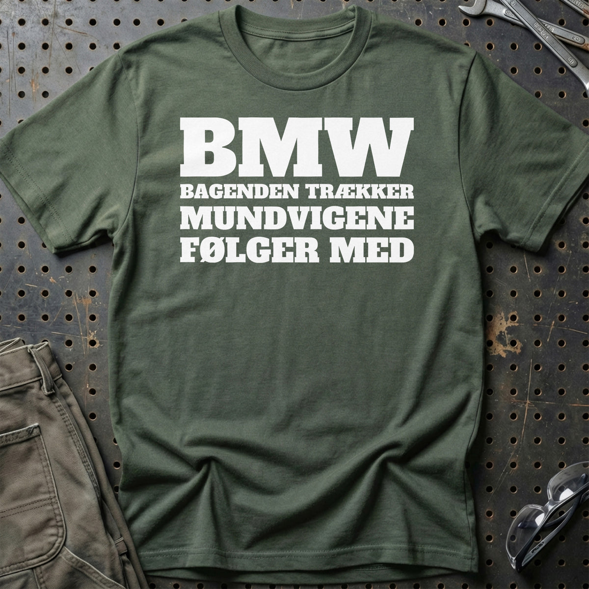 
Produktbillede af BMW – Bagenden Trækker – Mundvigene Følger Med T-Shirt