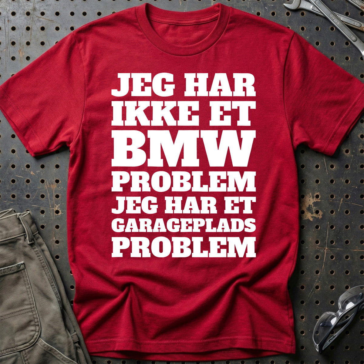 
Produktbillede af BMW – Jeg har et garageplads problem T-Shirt