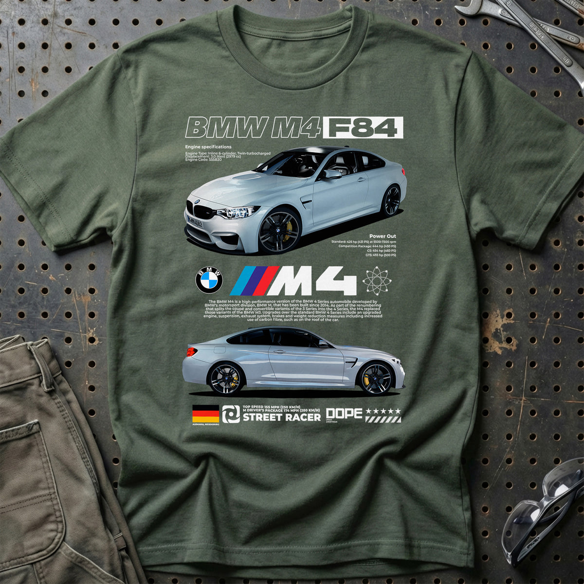 
BMW M4 F84 T-Shirt – Grøn Militær
