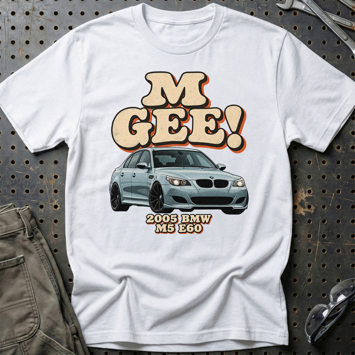 
BMW M5 E60 2005 – M Gee! T-Shirt – Hvid