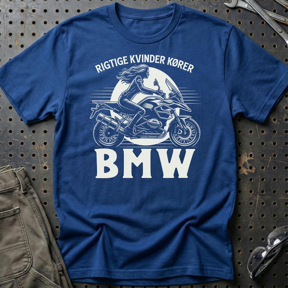 BMW Rigtige Kvinder Kører BMW - Unisex T-Shirt , Bomuld-Beklædning-BMW-Blå Royal-S-Garage Culture Shop- garage - man cave - merchandise