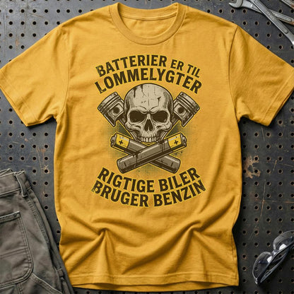 Batterier Er Til Lommelygter Rigtige Biler Bruger Benzin - Unisex T-Shirt , Bomuld-Beklædning-Garage Culture-Guld-S-Garage Culture Shop- garage - man cave - merchandise