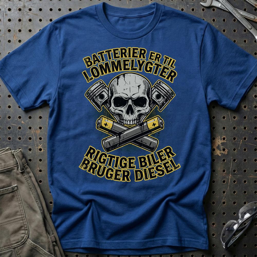 Batterier Er Til Lommelygter Rigtige Biler Bruger Diesel - Unisex T-Shirt , Bomuld-Beklædning-Garage Culture-Blå Royal-S-Garage Culture Shop- garage - man cave - merchandise