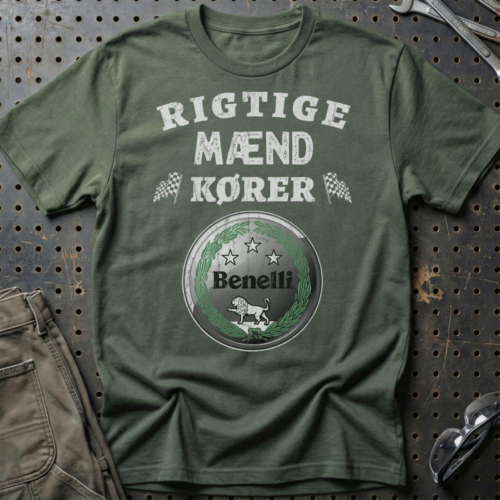 Benelli Rigtige Mænd Kører T-Shirt-Beklædning-Benelli-Grøn Militær-S-Garage Culture Shop- garage - man cave - merchandise