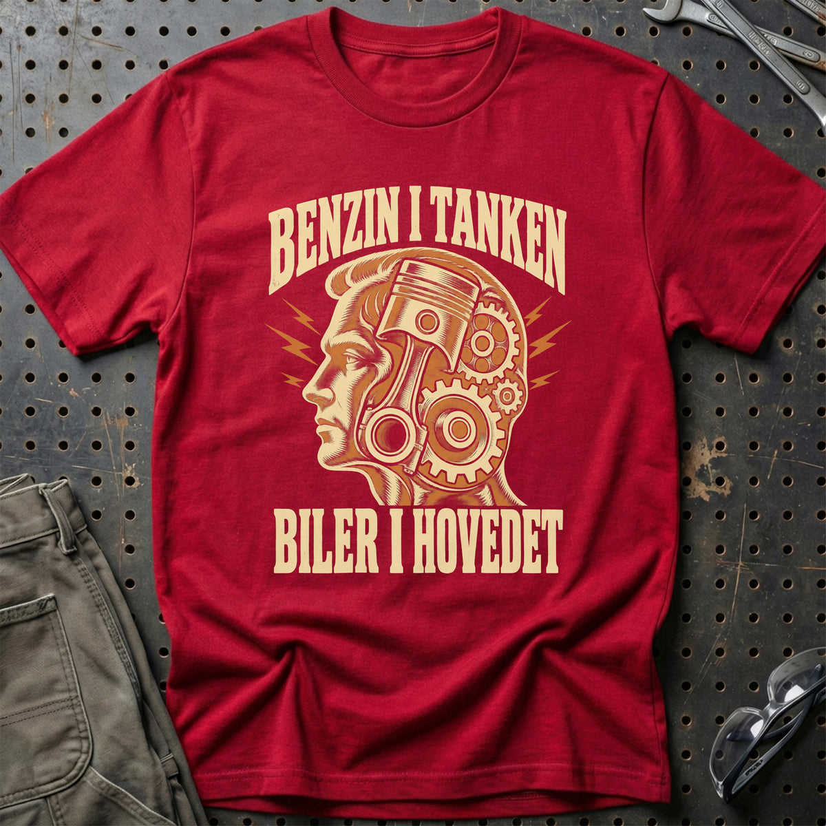 
Produktbillede af Benzin i tanken – Biler i hovedet T-Shirt