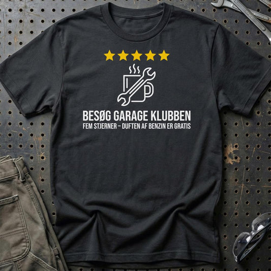 Besøg Garage Klubben Fem Stjerner - Unisex T-Shirt , Bomuld-Beklædning-Garage Culture-Sort-S-Garage Culture Shop- garage - man cave - merchandise