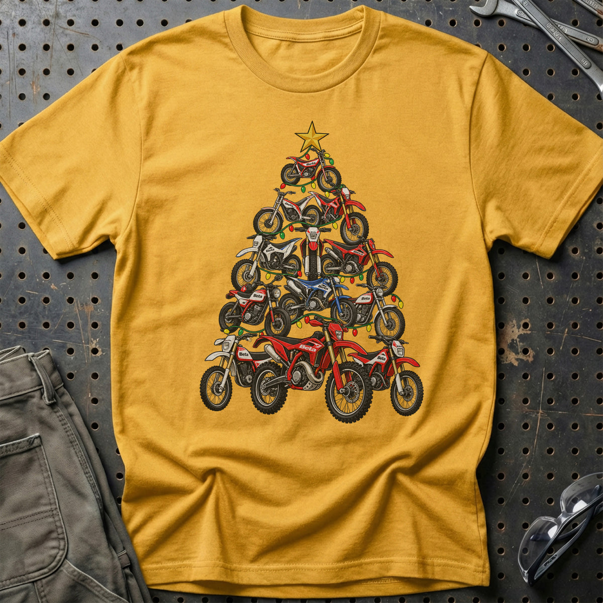 Beta Juletræ T-Shirt-Beklædning-Beta-Guld-S-Garage Culture Shop- garage - man cave - merchandise