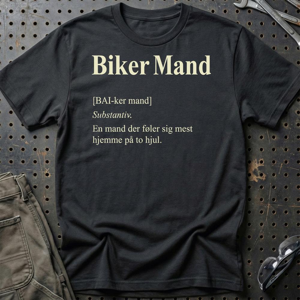 Biker Mand - Motorcykel Livsstil T-Shirt-Beklædning-Garage Culture-Sort-S-Garage Culture Shop- garage - man cave - merchandise