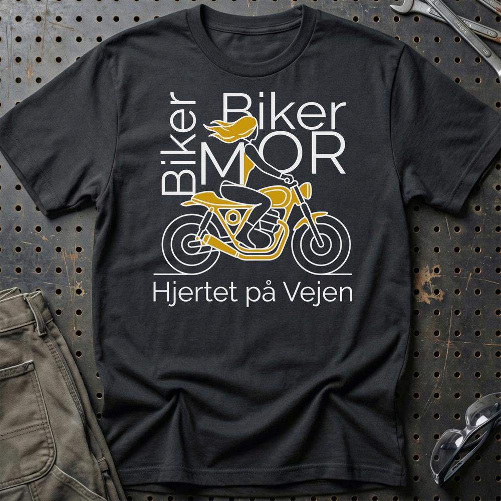 Biker Mor T-Shirt - Hjertet på Vejen | Motorcykel Kvinder T-Shirt-Beklædning-Garage Culture-Sort-S-Garage Culture Shop- garage - man cave - merchandise