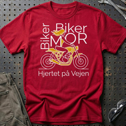 Biker Mor T-Shirt – Hjertet på Vejen | Motorcykel Kvinder – Unisex T-Shirt , Bomuld-Beklædning-Garage Culture-Rød-S-Garage Culture Shop- garage - man cave - merchandise