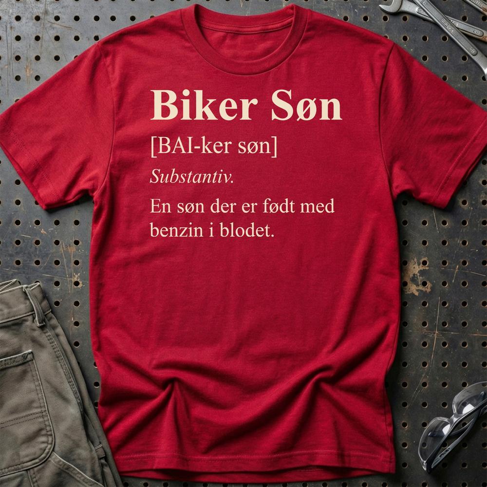 Biker Søn – Benzin i Blodet – Unisex T-Shirt , Bomuld-Beklædning-Garage Culture-Rød-S-Garage Culture Shop- garage - man cave - merchandise