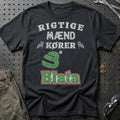 Blata Rigtige Mænd Kører T-Shirt-Beklædning-Blata-Sort-S-Garage Culture Shop- garage - man cave - merchandise