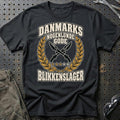 Blikkenslager – Danmarks Nogenlunde Gode T-Shirt-Beklædning-Garage Culture-Sort-S-Garage Culture Shop- garage - man cave - merchandise