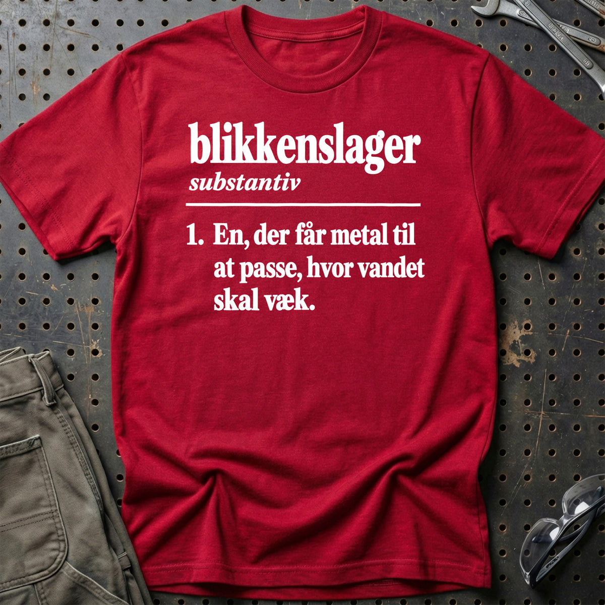 
Blikkenslager – Definition T-Shirt – Rød