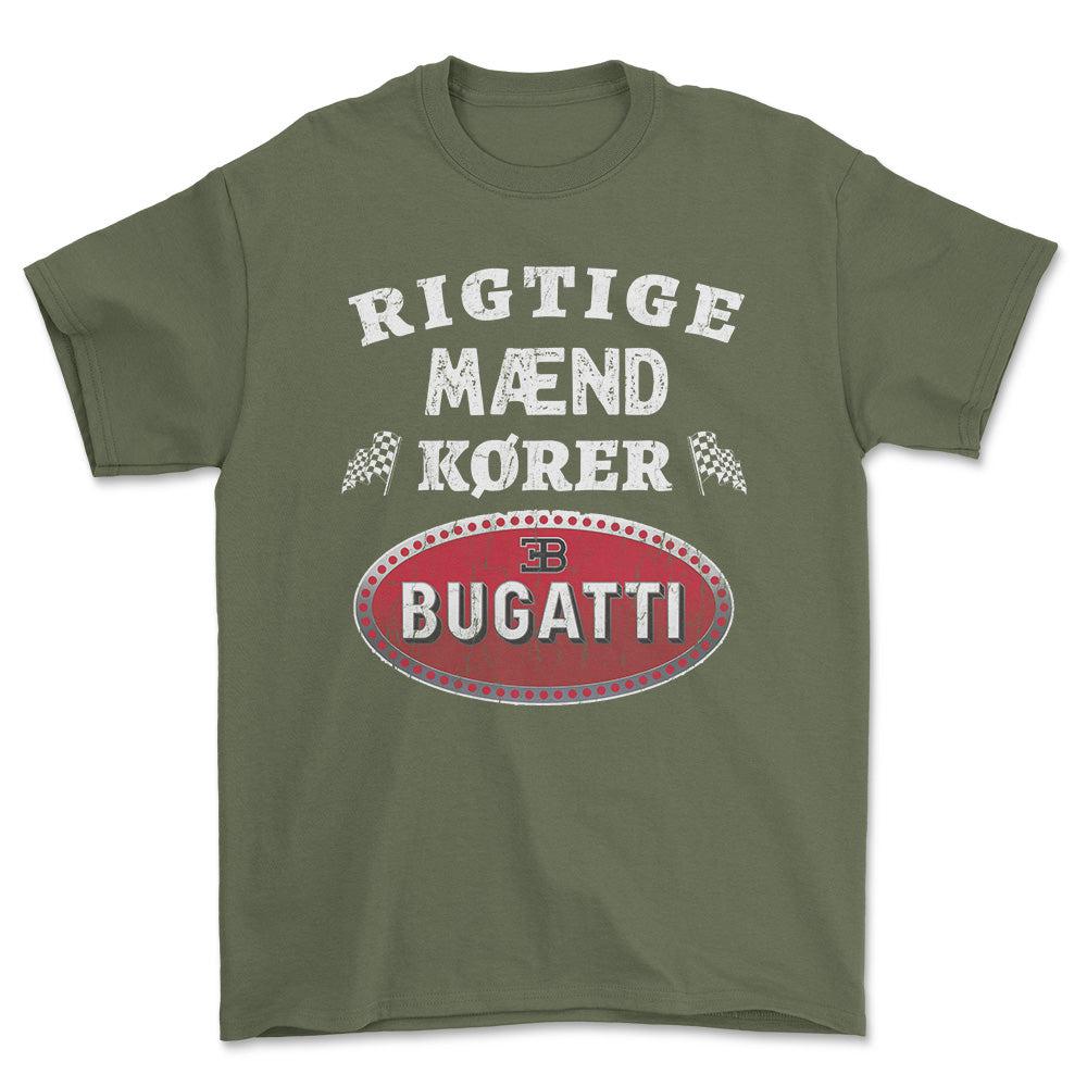 Bugatti Rigtige Mænd Kører Unisex T-Shirt , Bomuld-Beklædning-Bugatti-Grøn Militær-S-Forside-Garage Culture Shop- garage - man cave - merchandise