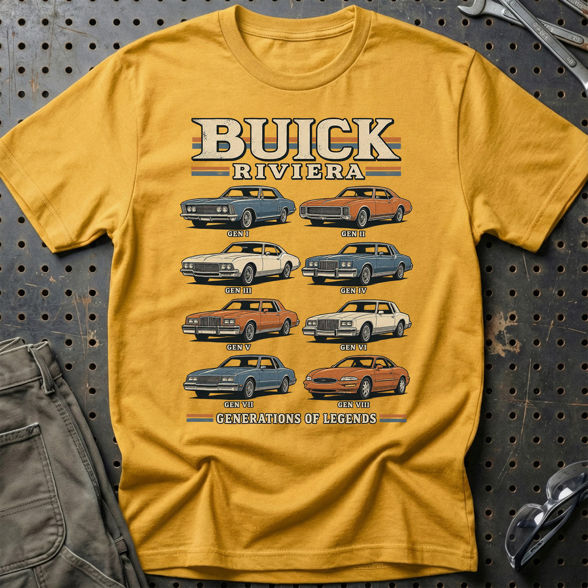 
Buick Riviera – Generations of Legends T-Shirt – Guld