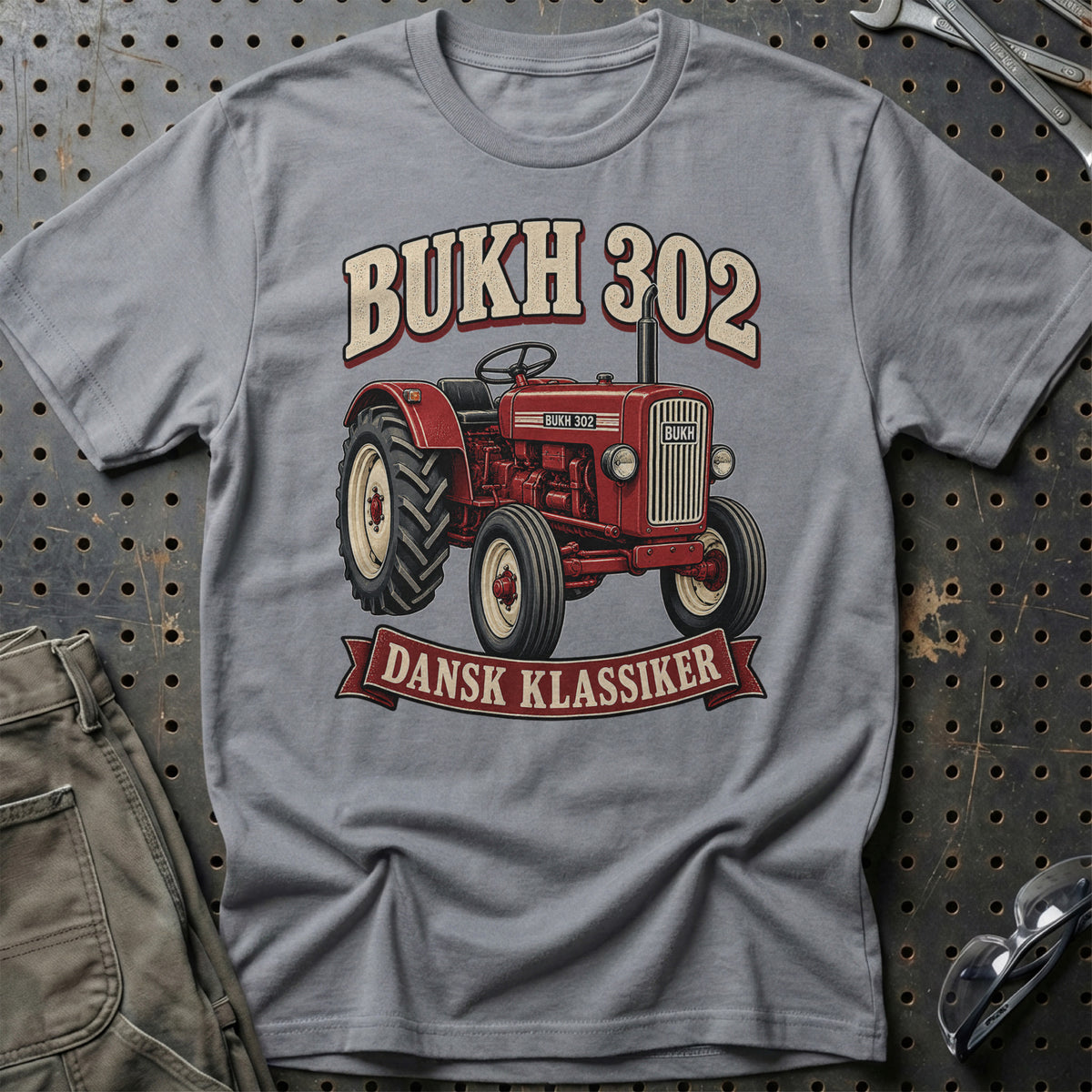
Produktbillede af Bukh 302 – Dansk Klassiker T-Shirt