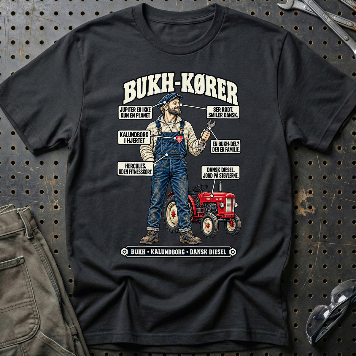 
Bukh-Kører T-Shirt – Sort