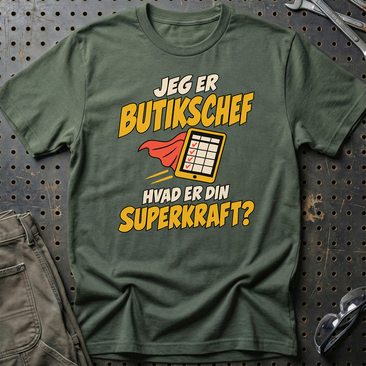 
Butikschef – Hvad er din superkraft? – Unisex T-Shirt – Grøn Militær