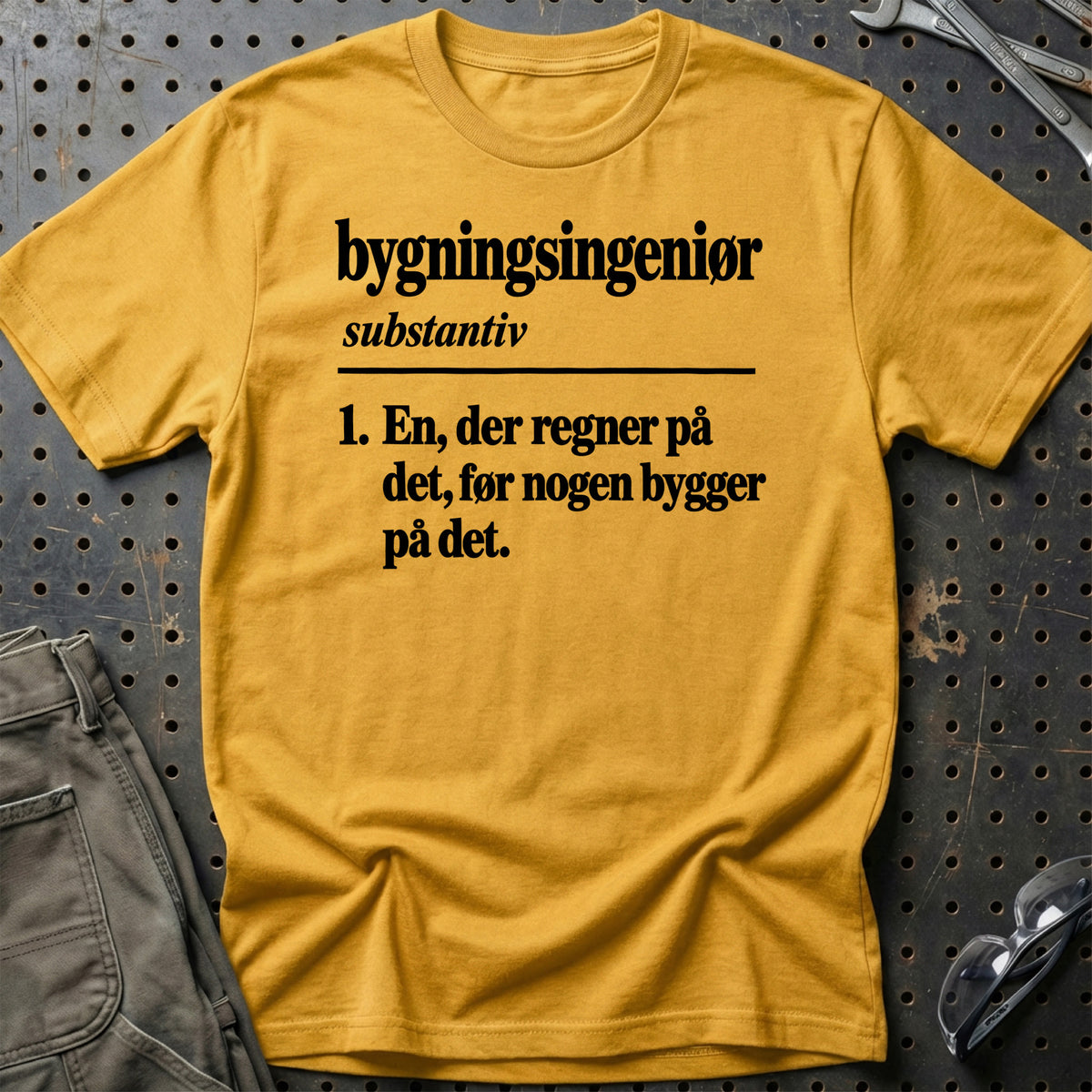 
Bygningsingeniør – Definition T-Shirt – Guld
