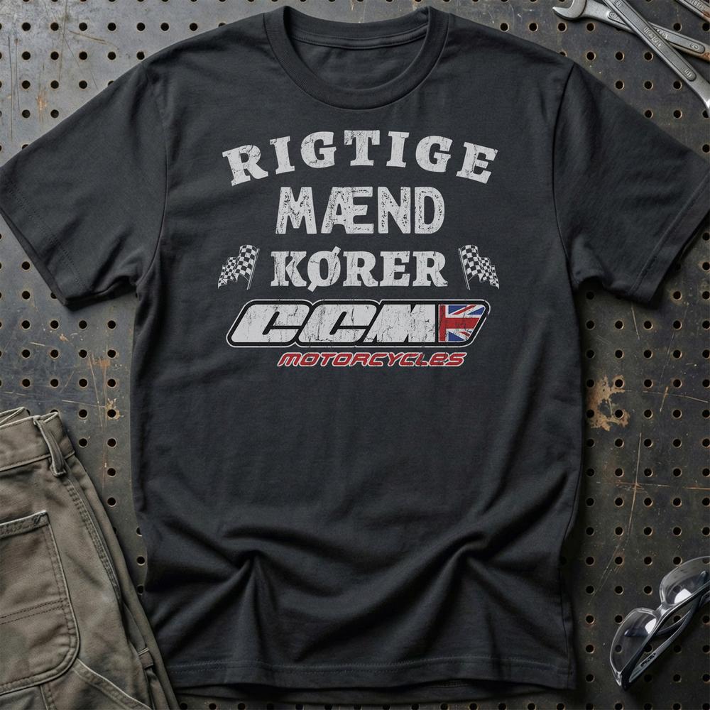 CCM Rigtige Mænd Kører T-Shirt-Beklædning-CCM-Sort-S-Garage Culture Shop- garage - man cave - merchandise