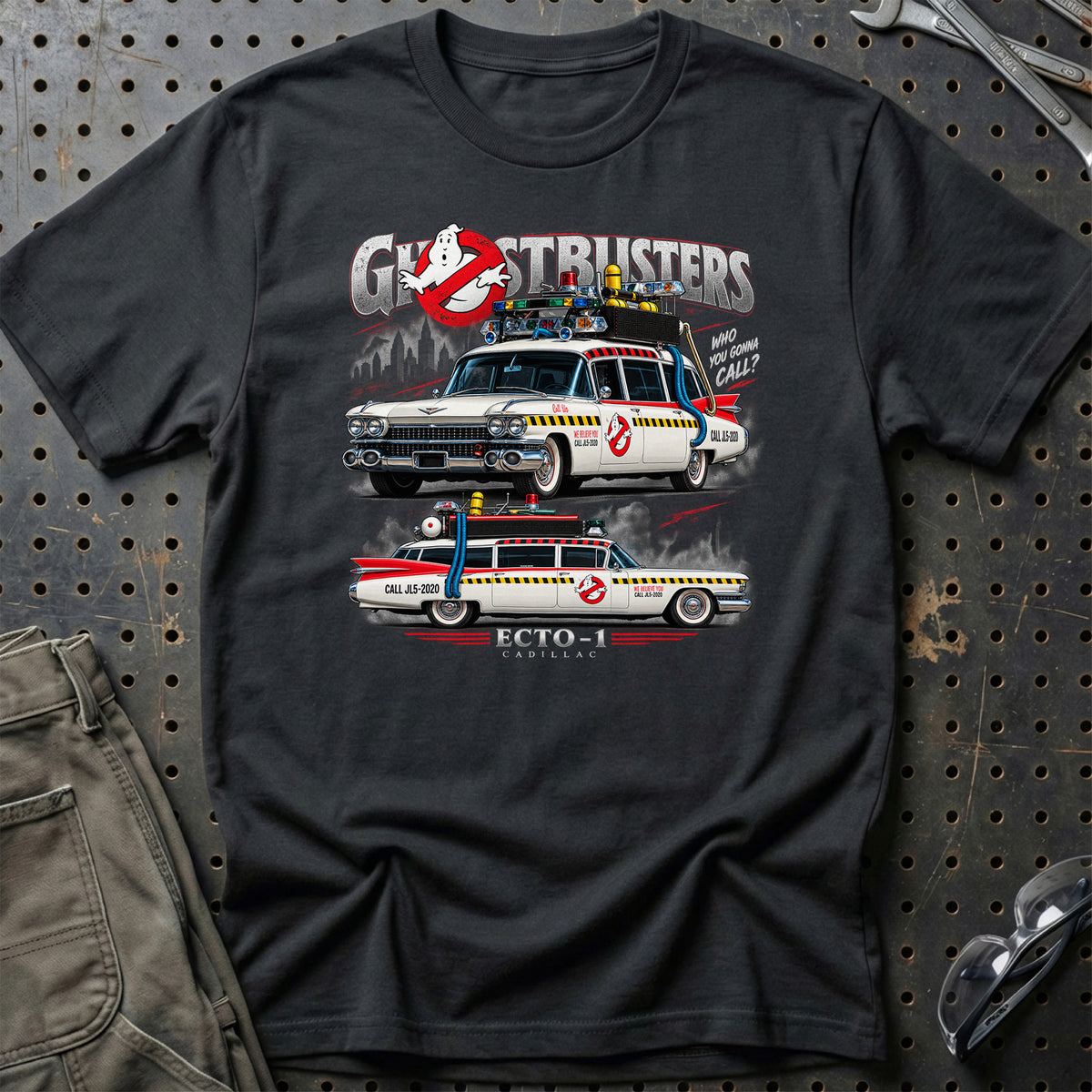 
Cadillac Ghostbusters Ecto-1 T-Shirt – Sort