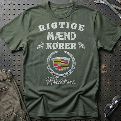 Cadillac Rigtige Mænd Kører - Unisex T-Shirt , Bomuld-Beklædning-Cadillac-Grøn Militær-S-Garage Culture Shop- garage - man cave - merchandise