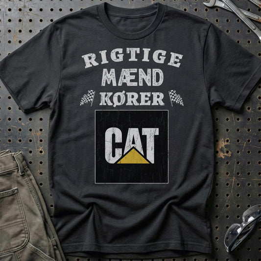Caterpiller Rigtige Mænd Kører - Unisex T-Shirt , Bomuld-Beklædning-Caterpillar-Sort-S-Garage Culture Shop- garage - man cave - merchandise