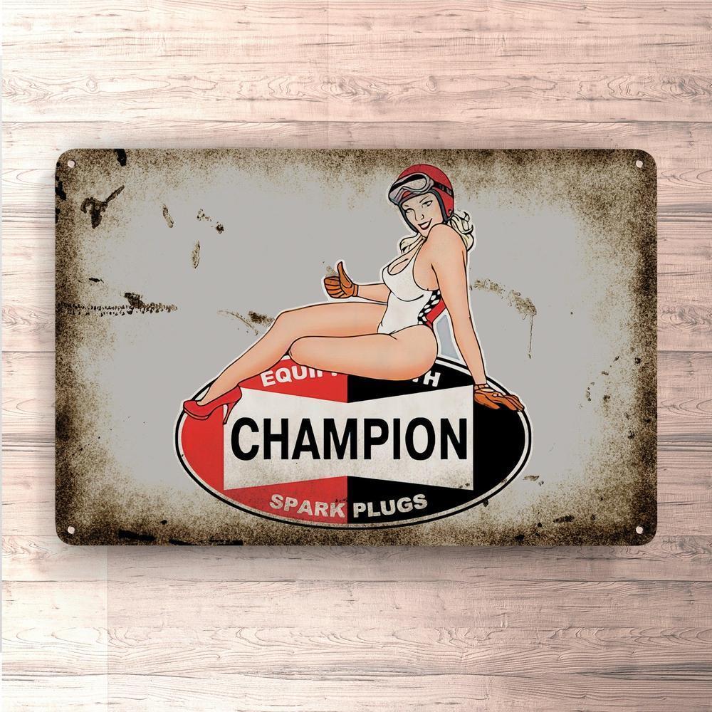 Champion Pin-Up Vintage Skilte, Musemåtte, Dørmåtte-Skilte-Motorolie-Garage Culture Shop- garage - man cave - merchandise