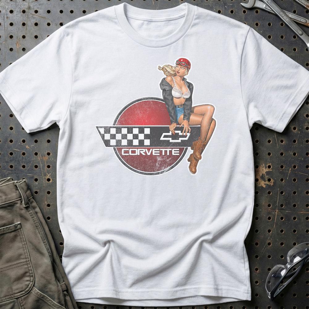 Chevrolet Corvette Pinup T-Shirt-Beklædning-Chevrolet-Hvid-S-Garage Culture Shop- garage - man cave - merchandise