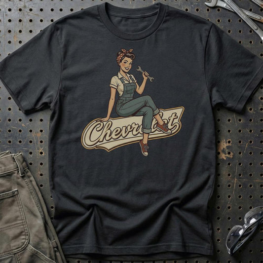 Chevrolet Pinup - Unisex T-Shirt , Bomuld-Beklædning-Chevrolet-Sort-S-Garage Culture Shop- garage - man cave - merchandise