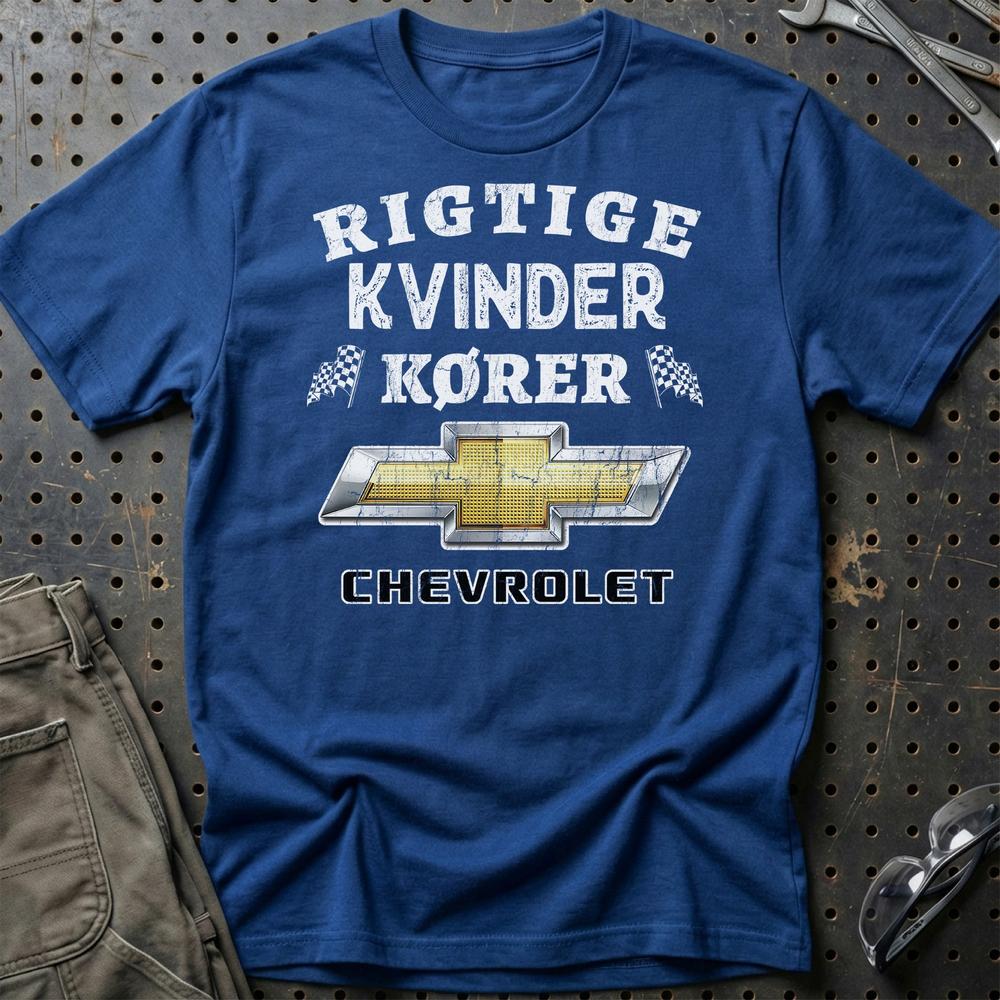 Chevrolet Rigtige Kvinder Kører T-Shirt-Beklædning-Chevrolet-Blå Royal-S-Garage Culture Shop- garage - man cave - merchandise