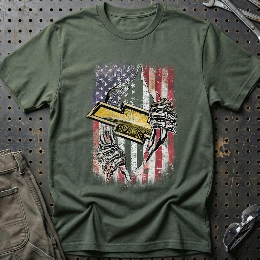 Chevrolet US Flag T-Shirt-Beklædning-Chevrolet-Grøn Militær-S-Garage Culture Shop- garage - man cave - merchandise