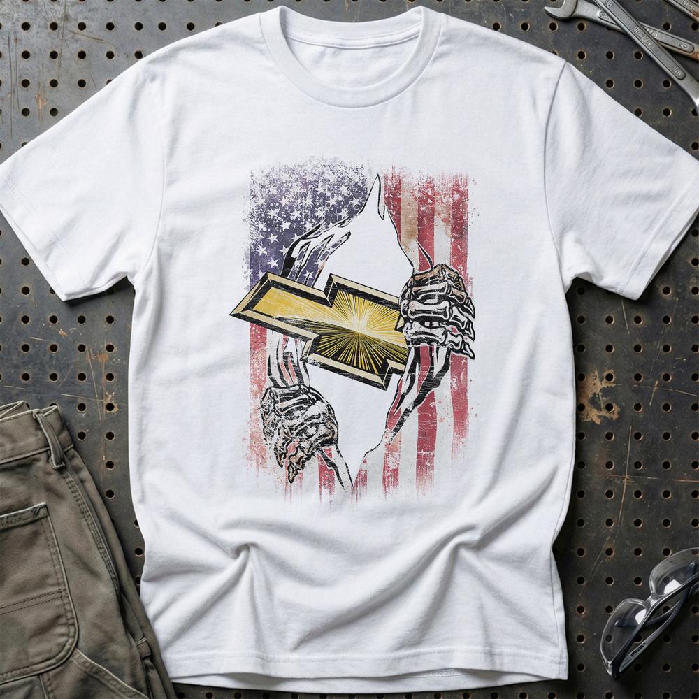 Chevrolet US Flag T-Shirt-Beklædning-Chevrolet-Hvid-S-Garage Culture Shop- garage - man cave - merchandise