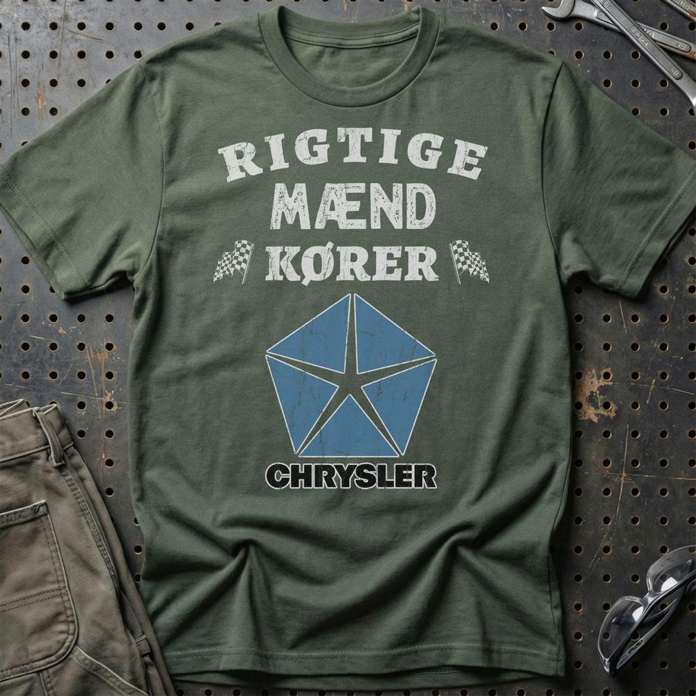 Chrysler Rigtige Mænd Kører - Unisex T-Shirt , Bomuld-Beklædning-Chrysler-Grøn Militær-S-Garage Culture Shop- garage - man cave - merchandise