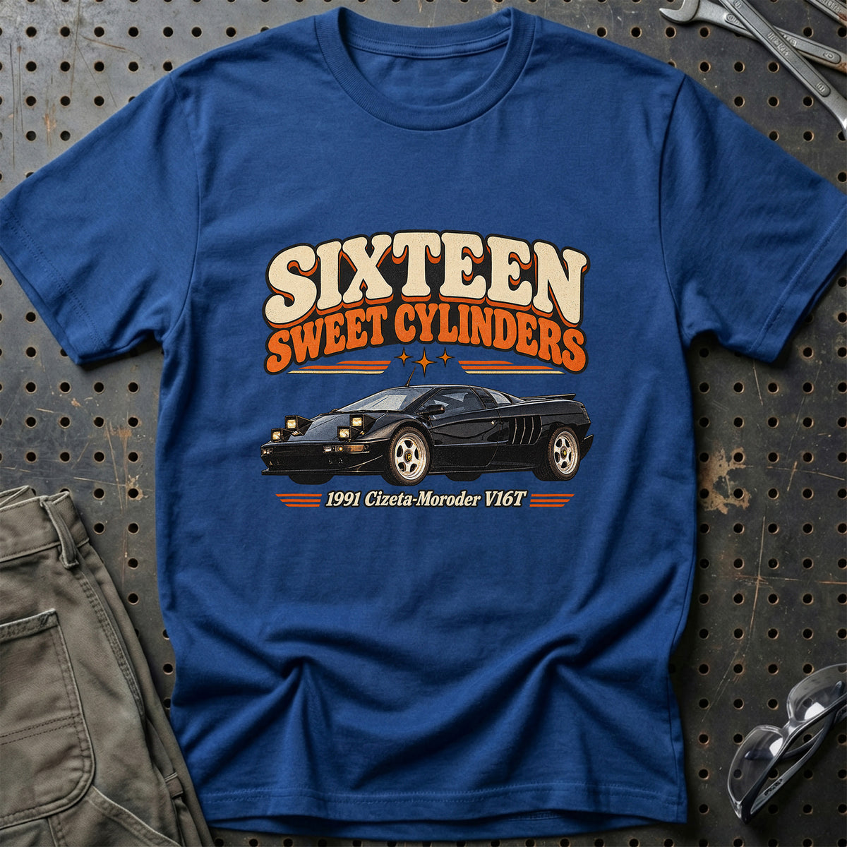 
Cizeta-Moroder V16T 1991 – Sixteen Sweet Cylinders T-Shirt – Blå Royal