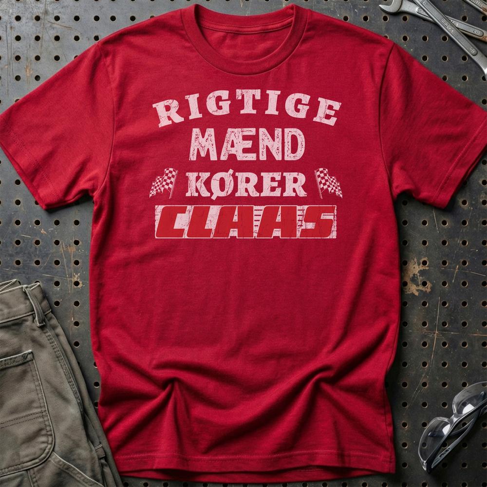Claas Rigtige Mænd Kører - Unisex T-Shirt , Bomuld-Beklædning-Claas-Rød-S-Garage Culture Shop- garage - man cave - merchandise