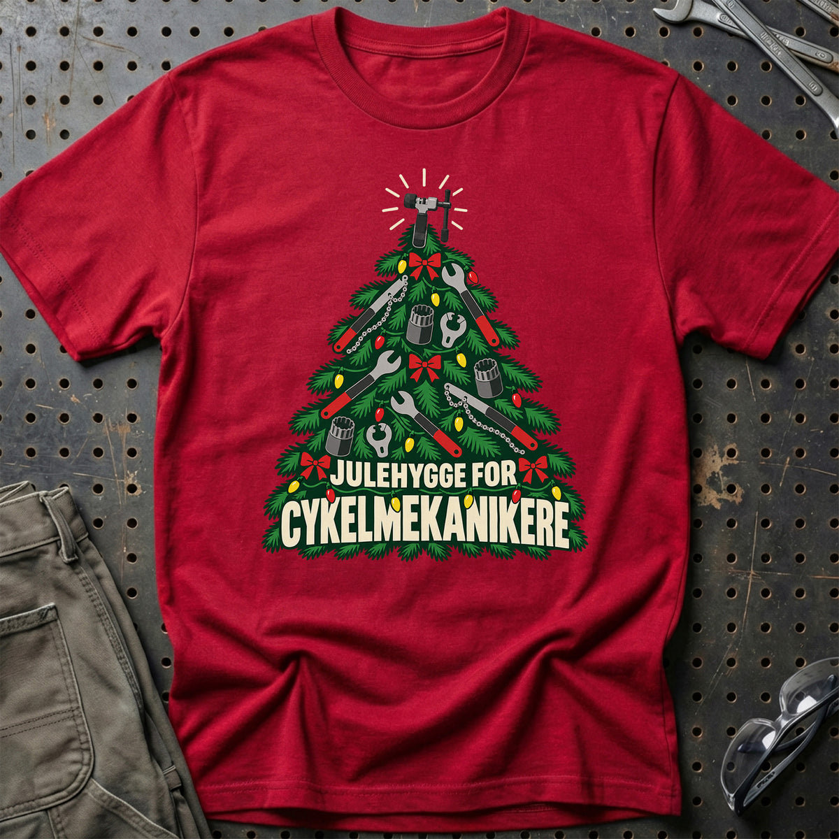 
Cykelmekaniker – Julehygge – Unisex T-Shirt – Rød