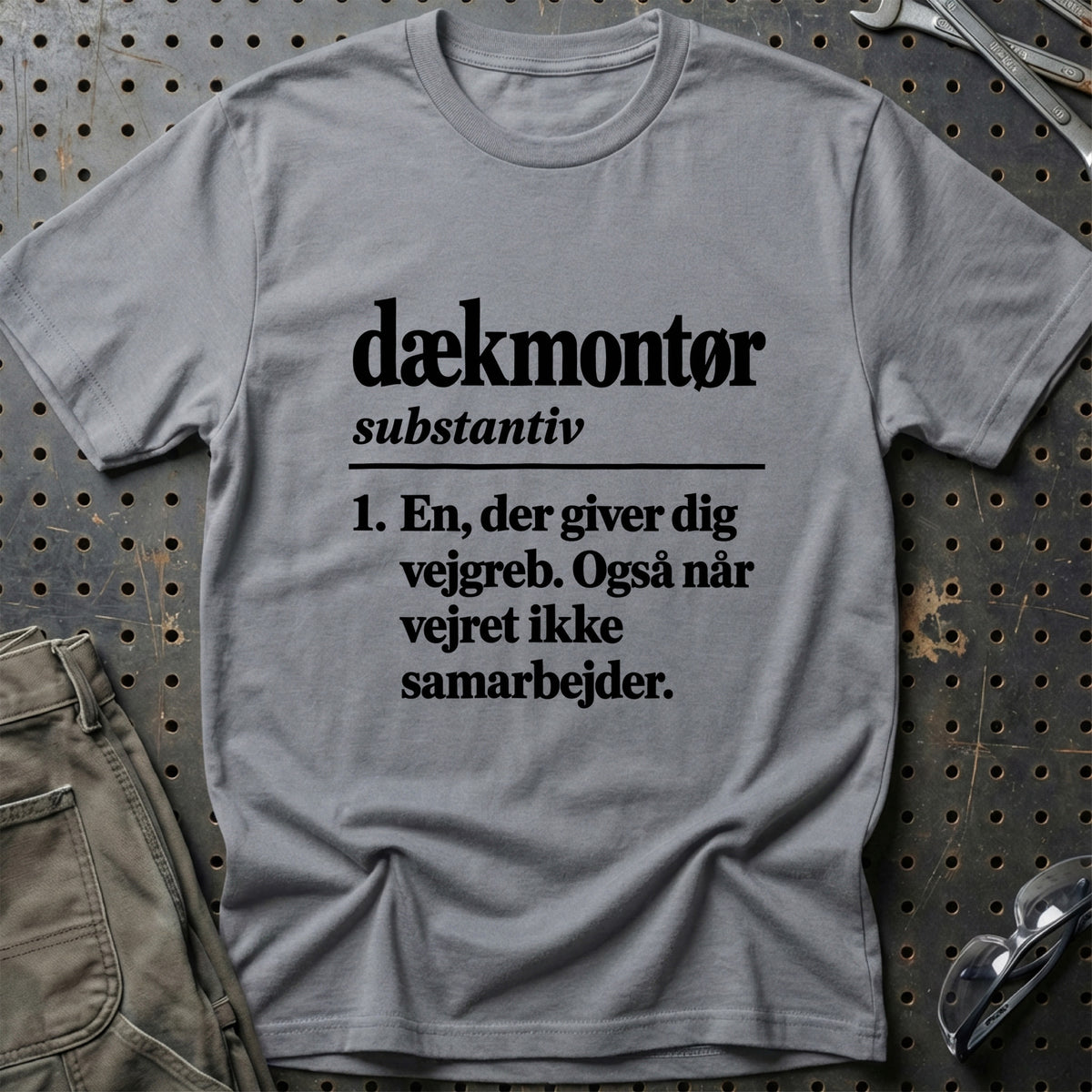 
Dækmontør – Definition T-Shirt – Grå Sport