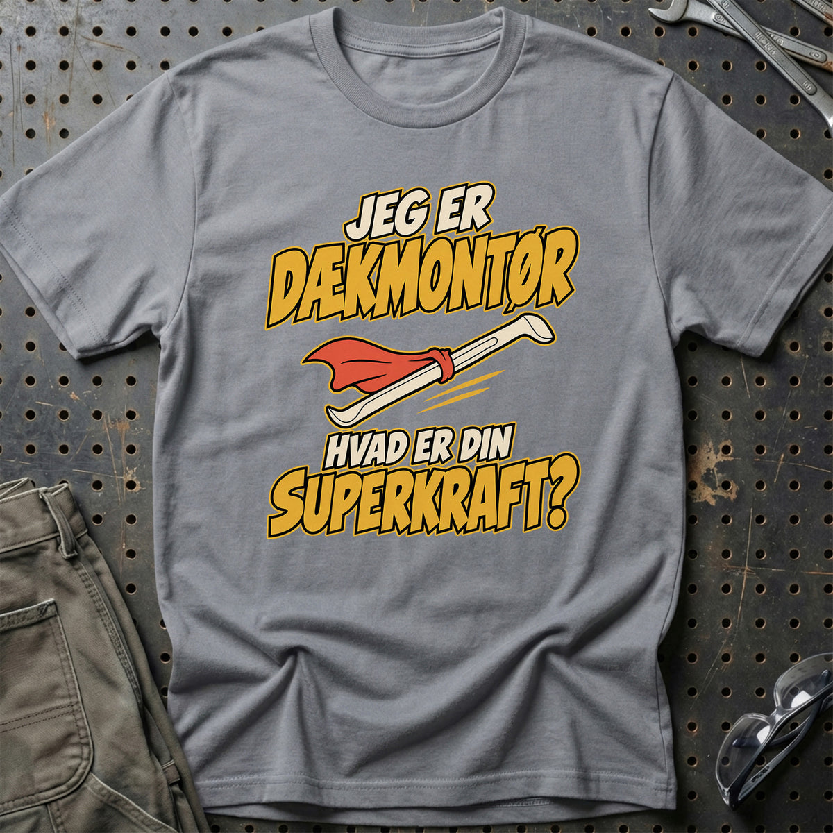 
Dækmontør – Hvad er din superkraft? – Unisex T-Shirt – Grå Sport